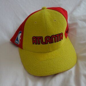 Nike NBA Atlanta Hawks Rewind Pro Swooshflex 4 2002 Baseball Cap